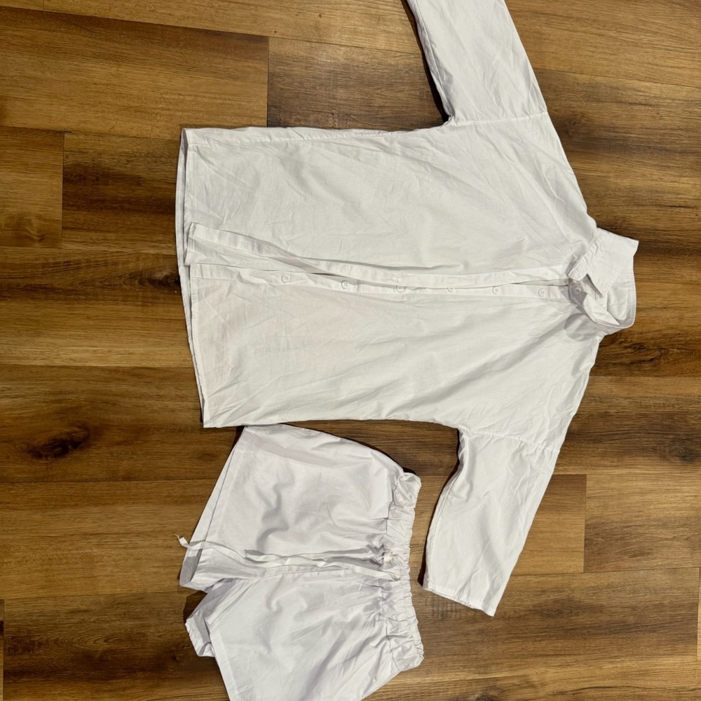 Brand NEW Matching Flannel Lounge Set - All White